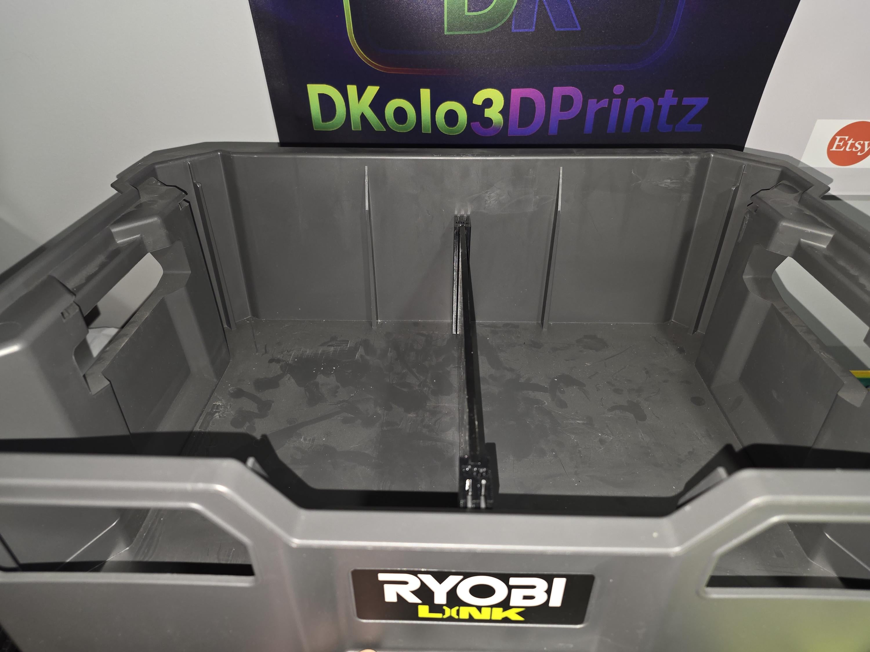 Ryobi Link Crate Dividers and Accessories, Including Paint Can and Caulk Holders